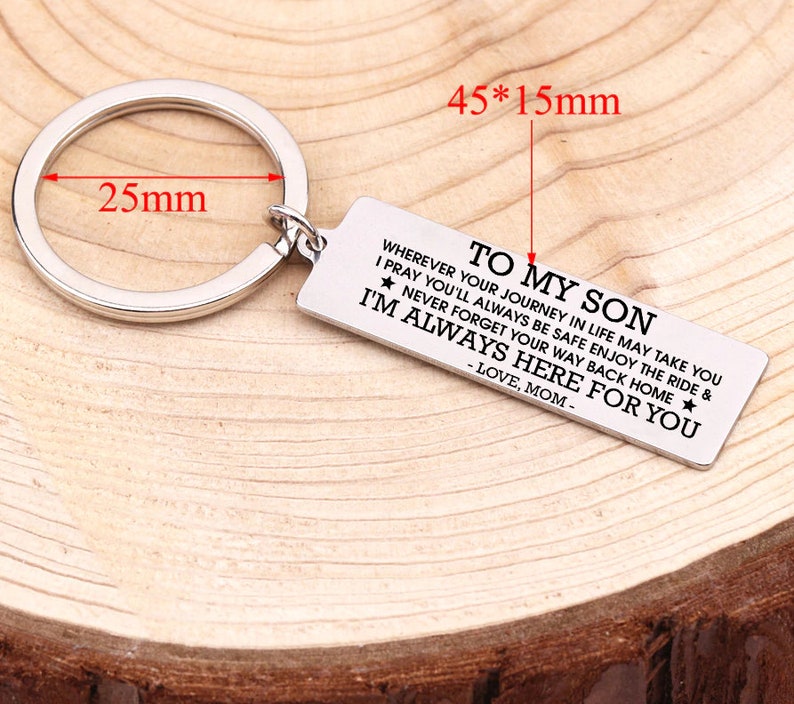 Personalized Your Son Name Love Message From Mom Engraved Son Keychain For Birthday Xmas Graduation Christmas Keyring Mom Son Keyring Gift