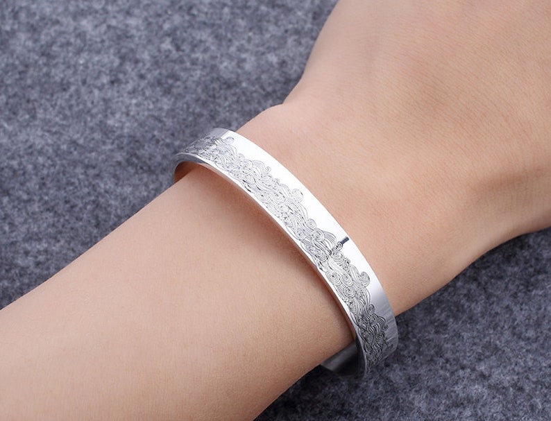 Daughter Cuff Bangle Bracelet Jewelry Gift I Am So Proud Of You Xmas Birthday Wedding High School College Graduation Christmas Gifts Cuff Bracelets Bracelets Springart Fr