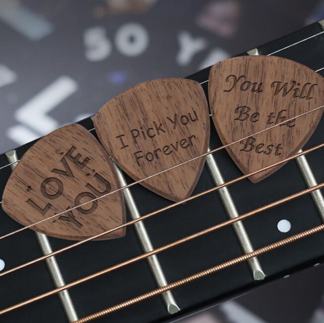 Grandma Mom Aunt Daughter Guitar Pick Gift for Musician Guitar Player Birthday Christmas Gifts Aunt