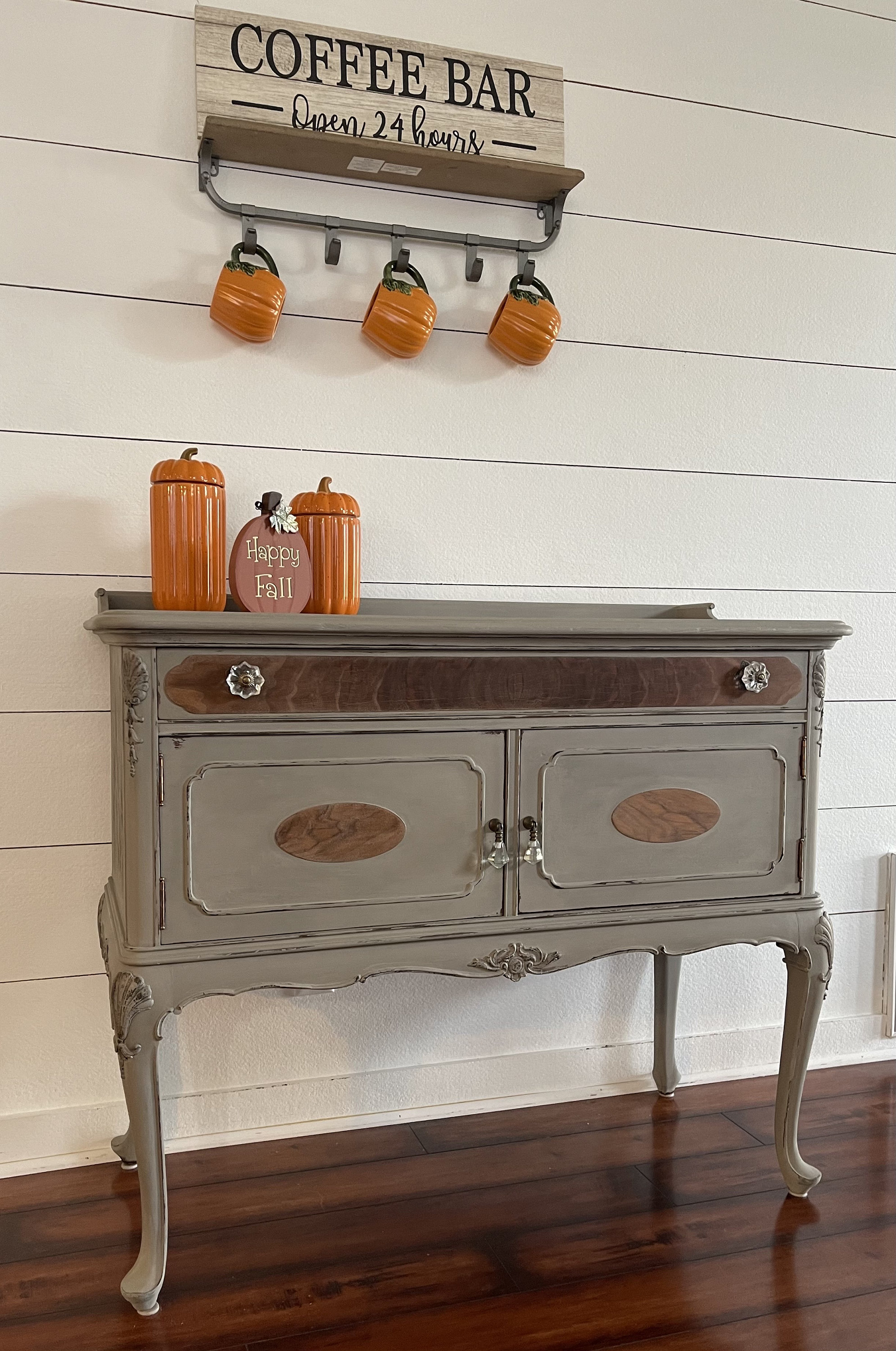 Vintage Buffet/ Entryway Piece/ Accent Piece Etsy