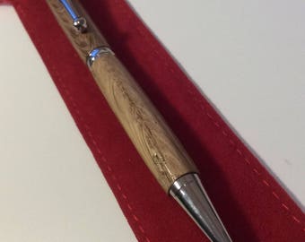 Handcrafted Oak wood pen with platinum finish