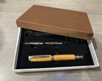 Calligraphy set in Willow wood with chrome fittings and quality presentation box