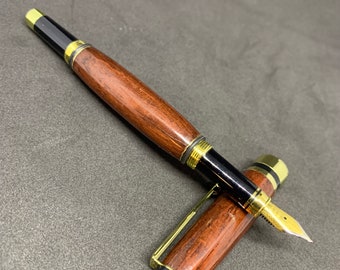 Honduras Rosewood fountain pen with gold and black fitments