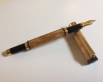 Handcrafted Fountain Pen in Oak with gold finish