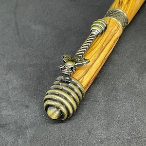 Bethlehem Olivewood ballpoint pen with HoneyBee fittings