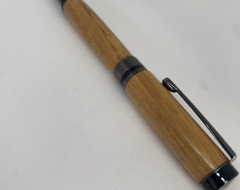 Jack Daniels Oak fountain pen with gunmetal finish