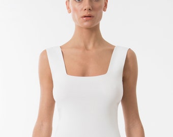 The white sleeveless top blouse