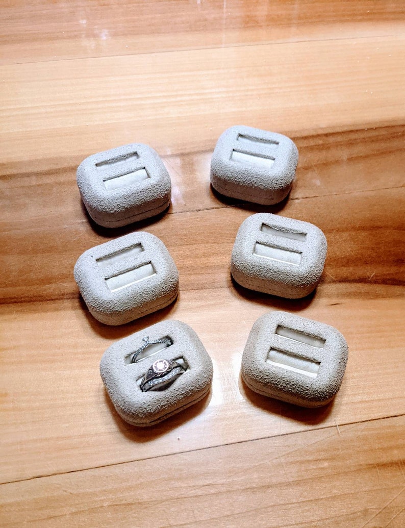 Ring set display set of 6 perfect for marching sets vintage genuine suede