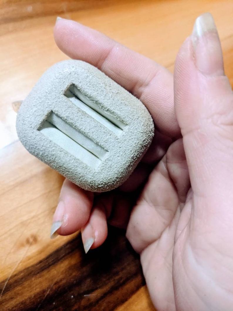Ring set display set of 6 perfect for marching sets vintage genuine suede