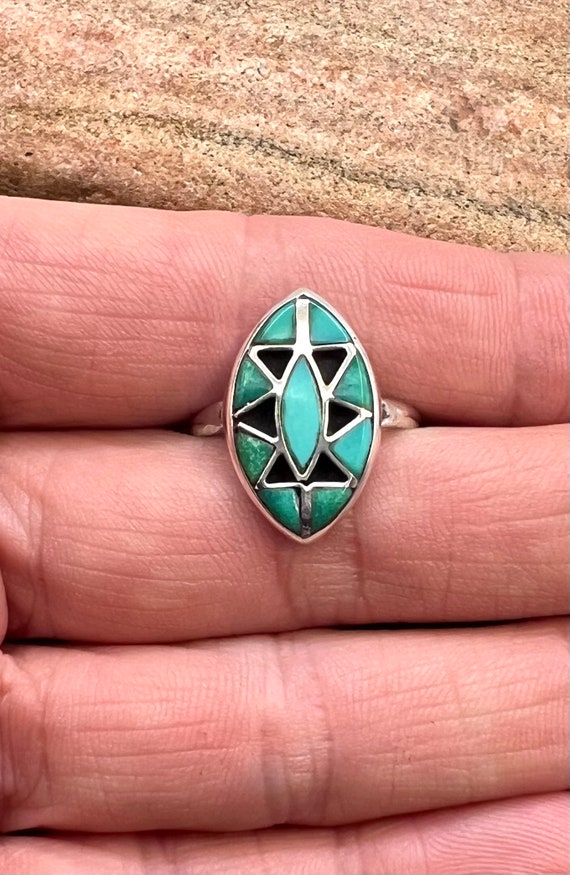 Vintage Zuni Handmade Sterling Silver Natural Tur… - image 2