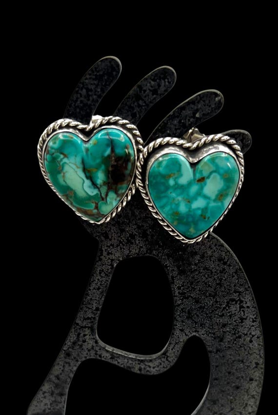 Striking Vintage Navajo Coral Sterling Silver Native American Heart Earrings Striking Vintage Navajo Coral Sterling Silver Native American Heart Earrings