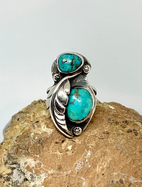 Large Vintage Navajo Sterling Silver Natural Turqu