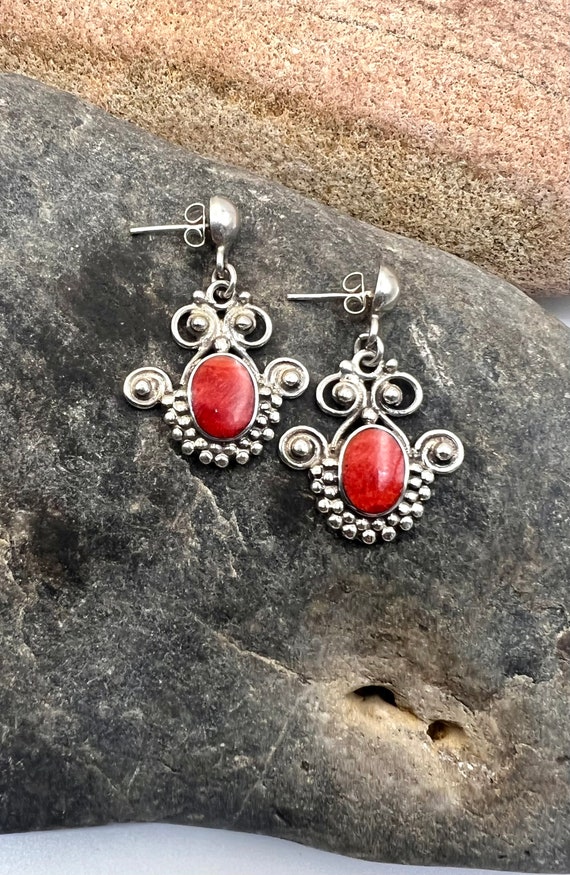 950 Sterling Silver Red Spiny Oyster Dangle Earrin