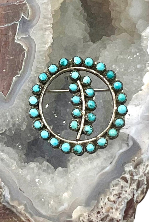 Vintage Zuni Handmade Sterling Silver Natural Turquoise Snake Eye Petit Point Pin Brooch, Zuni Pin, Turquoise Pin, Zuni Turquoise Pin