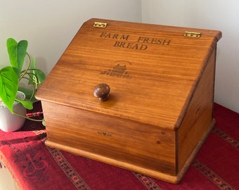 Vintage Bread Box - Vintage Bread Bin - Wooden Storage Box - Farmhouse Box - Country Farmhouse Kitchen Storage - Cookie Station