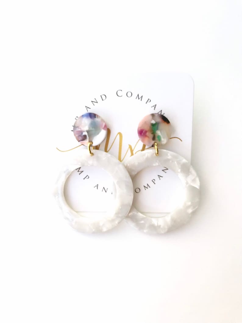 WhiteMulti Colored Round Earrings NEW!! Fun Statement Earrings Geometric Acrylic Resin