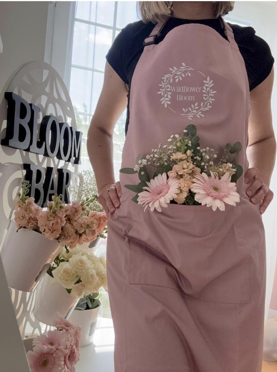 Personalised name apron, Gardening apron, Dog groomer gift, hairdressing apron, customised new kitchen gift, cute housewarming gift