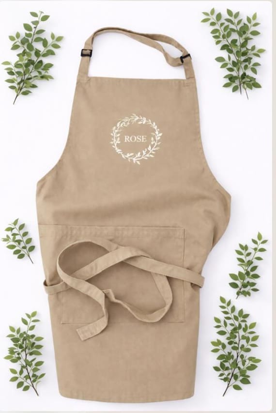Mums personalised apron, personalised mothers daughter apron, Baking gift, Housewarming gift, his and hers gift