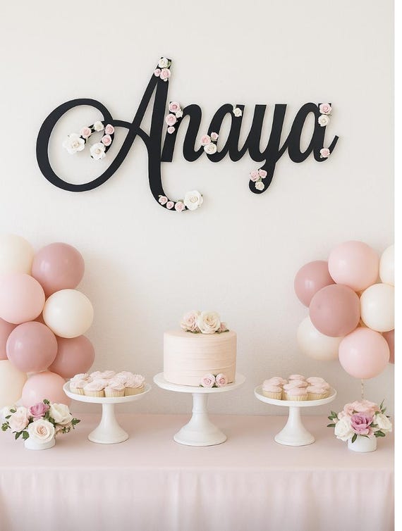Personalised Wooden Name Sign with Flowers – Large Nursery Wall Decor and New Baby Gift