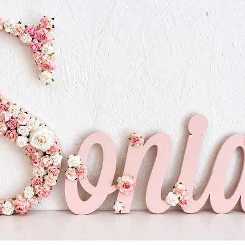 Flower name, name sign, wall name, flower letter, flower nursery name, nursery name sign, flower letter name, flower wall, new baby gift