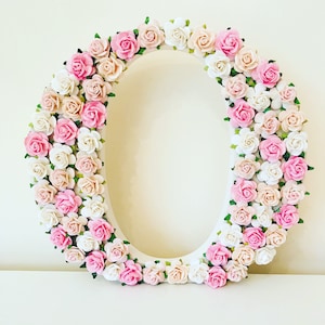 Letras de madeira personalizadas para quarto de bebê, letras florais para quarto de bebê, decoração chique e chique, decoração de parede com flores, decoração de parede boho, decoração de parede floral