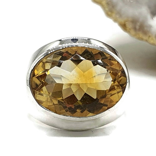 Citrine Ring, Size 6.75, Sterling Silver, Oval Faceted, November Birthstone, shops Abundance Gem, Success Stone, Happiness Stone, Natural