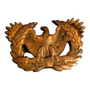 Vintage WW2 Warrant Officer Eagle Hat Badge