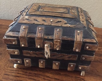 Vintage Jewelery wood Box With Bone trim & detail