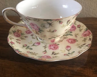 Details about   Grace's Teaware Bird on Vine Fine Porcelain Demitasse Cups & Saucers Boxed  New