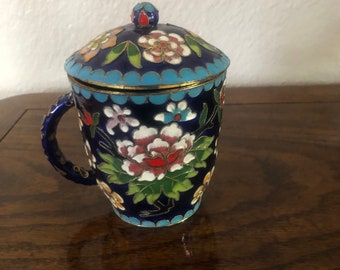 Beautiful Vintage Enamel Cloisonne Filigrane Cup with Lid, Multicolor Flower Design