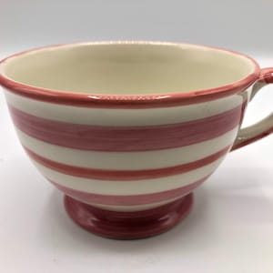 Real Ceramic Made In Portugal Pink and white  Coffee Mug/Cup 18 Oz