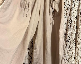 CELINA Brand FREE SIZE tan capris. 100 percent Cotton. Oversized. Romantic ruffles at legs. Cute front pockets