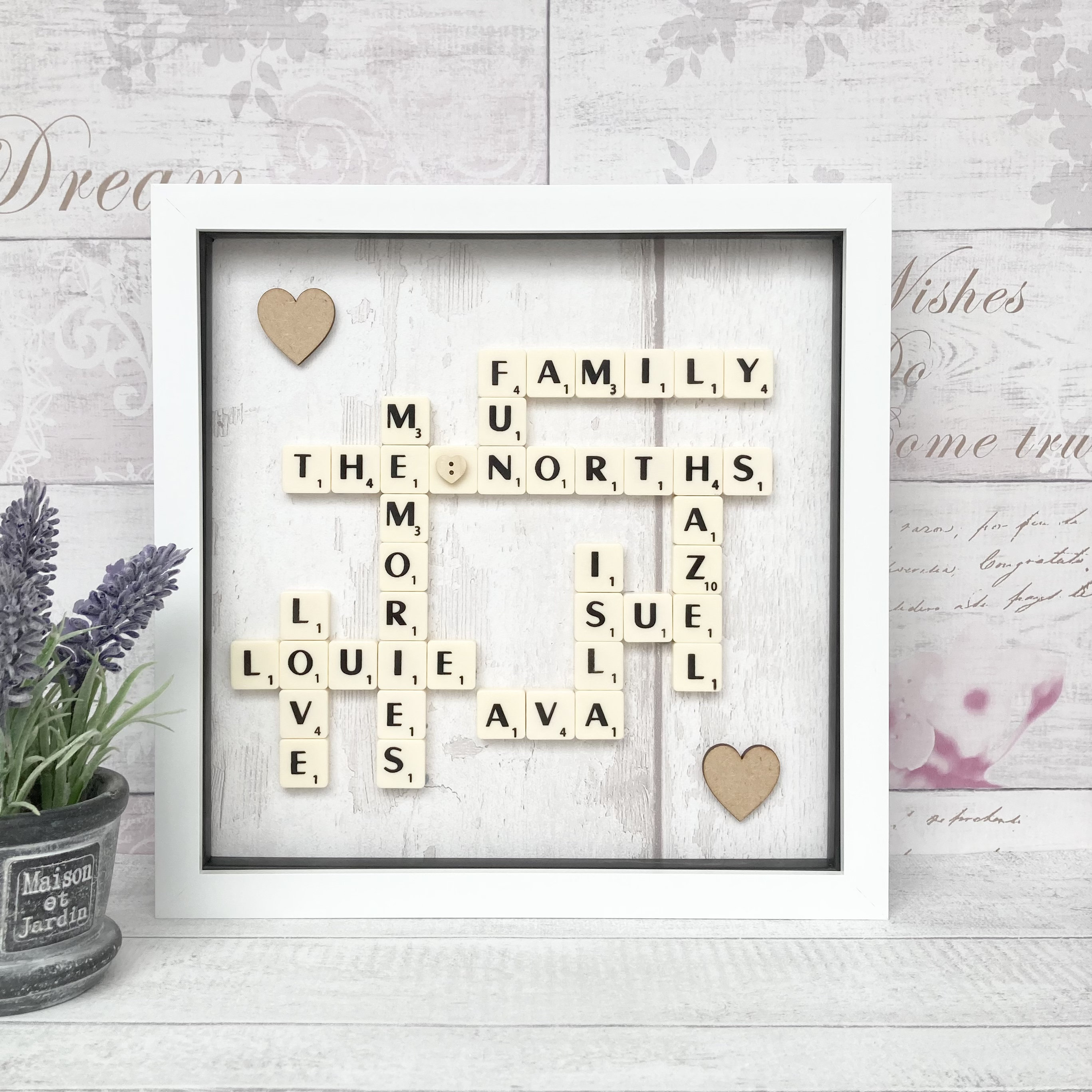 Affiche scrabble la famille du bonheur personnalisée avec vos prénoms