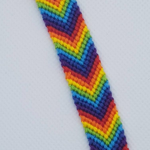 Regenbogenarmband