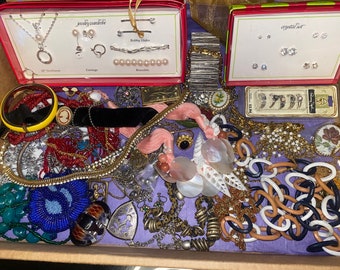 Vintage LARGE Lot Costume Jewelry Crafting or Wear~Bracelets, Necklaces, Pendants & More