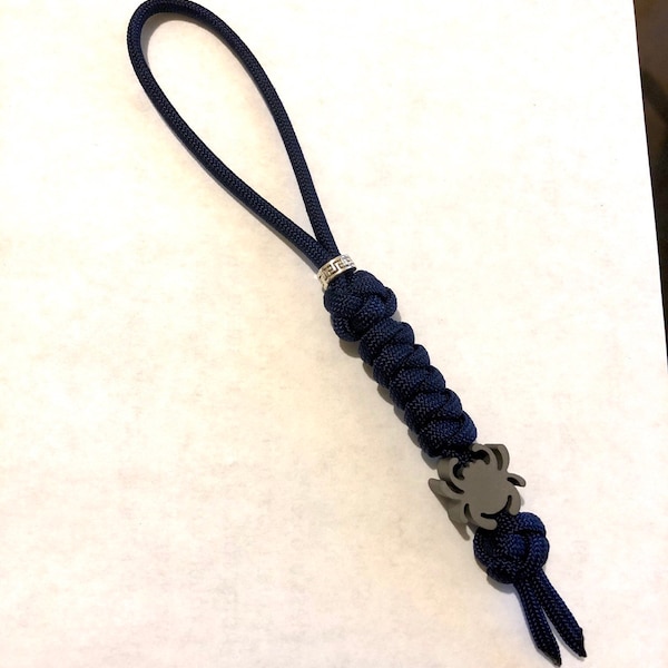 550 Paracord  Knife Lanyard Navy Blue with Titanium Spyderco Bead