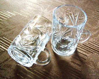 Small Glass - 110 ml/3.7 fl oz - with handle and engraved pressed pattern