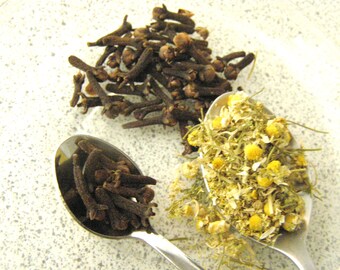 Chamomile & Cloves pyramids - 12 or 24 herb pyramids box - dried camomile with cloves, Greek herbal tea,handpicked flowers,aromatic infusion