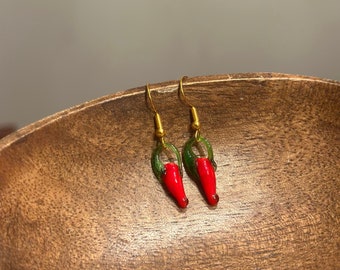 Glass Chilli Pepper Earrings, Spicy, Chilli Peppers, Chilli Spice Lover, Food Jewellery, Chilli gift, Chili earrings, Spicy Gift, Chefs Gift