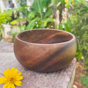 Artisan Round calabash Acacia wood bowl | Wooden Round Bowl |  Wood Bowl | round bowl| Wooden Saucer | Kitchen Decor Gifts | Decoration bowl