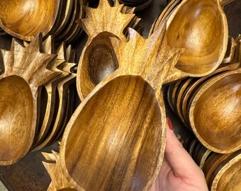GROOTHANDEL Handgemaakte acaciahouten schalen in ananasvorm |  Kaarsschalen | Houten schalen|  Keukencadeaus | Houten kommen | Huwelijkscadeaus