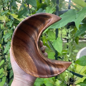 Handmade Acacia Wood MOON shaped bowl | Moon bowls | Wooden Crescent moon bowls | Lunar bowls | Ritual Bowls | Healing bowls | Candle bowls
