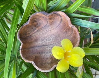 Artisan flower Acacia wood bowl | Wooden Dough Bowl |  Wood Bowl | Flare bowl| Wooden Snack bowl | Kitchen Decor Gifts | Candle bowl