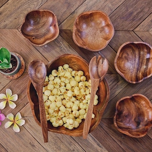 Acacia Wood Set of 7 | Flare design | Mother bowl with 4 servers and utensils | Handmade bowls | Salad Bowl | Pasta Bowl |