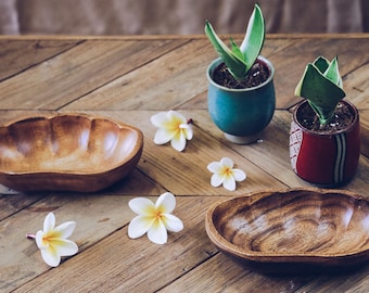 Ensemble de 2 bols en forme de coquillage faits main en bois d'acacia |  Ensemble de service en bois | Bols en bois coquillages |  Cadeaux de décoration de cuisine | Bols en bois