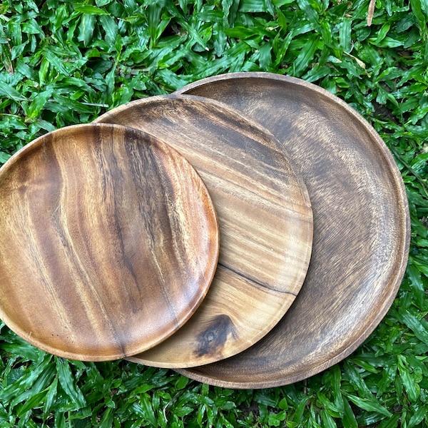Artisan Acacia round plate |Wooden Round plate | Wood plate | Wooden plates | Wooden Serving Set | Home Kitchen Decor Gifts | Gift Set
