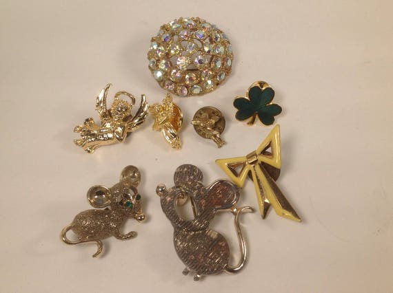 vintage brooch pins