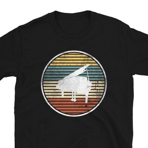 Retro Vintage ePiano Player Gift T-Shirt For Man & Woman – Piano Teacher Tee - Pianist Keyboard Concert Lover Shirt