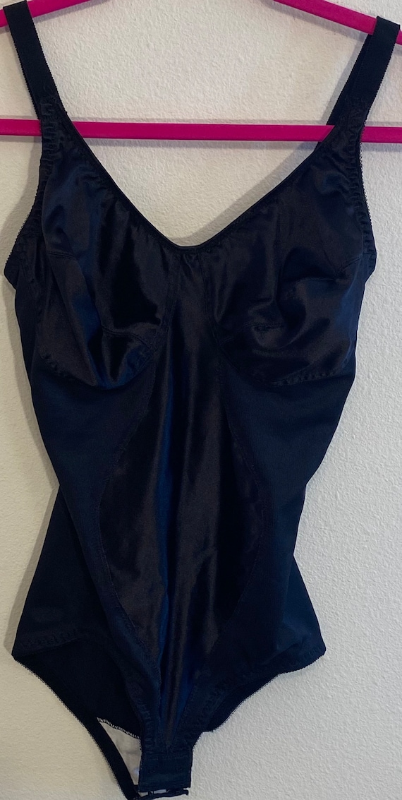 Vintage Lady Manhattan black bodysuit wireless siz
