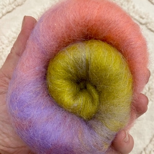 rolags, hand carded rolags, soft rolags, spinning fibre